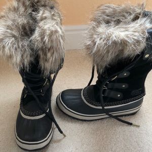 Sorel waterproof snow boots